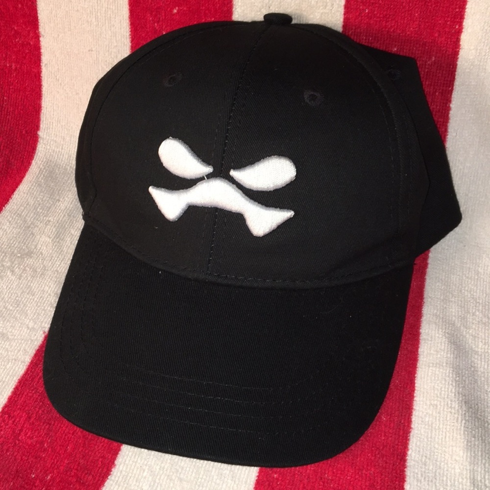 Ghostek adjustable Velcro back strap 6 panel cap